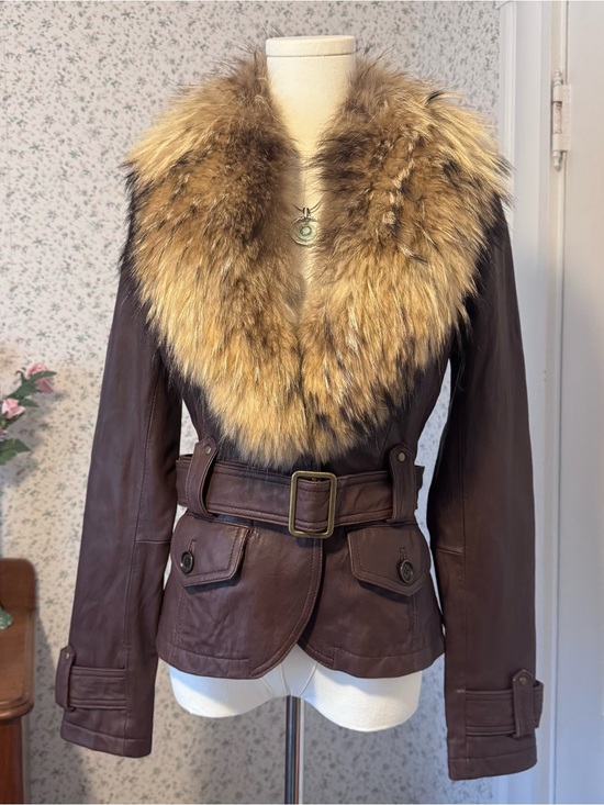 Danier Jackets & Blazers - Danier Dark Brown Leather Jacket with Tan Fur Collar